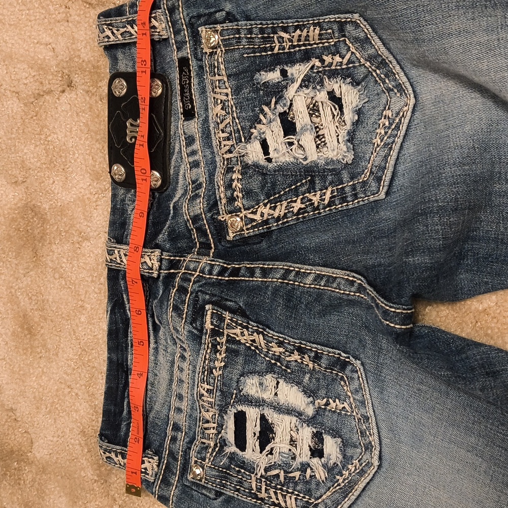Miss Me Distressed Women's Jeans - Picture 8 of 11